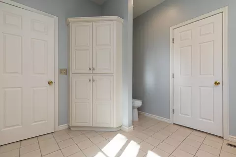 Bath - 8504 Interlochen Dr, Nixa, MO 65714 photo 4 of 5