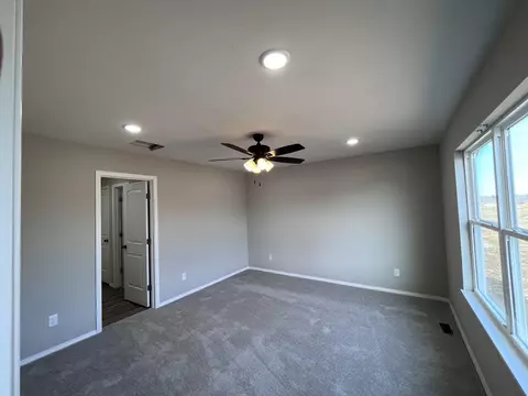 3442 W Hill St, Springfield, MO 65803 photo 2