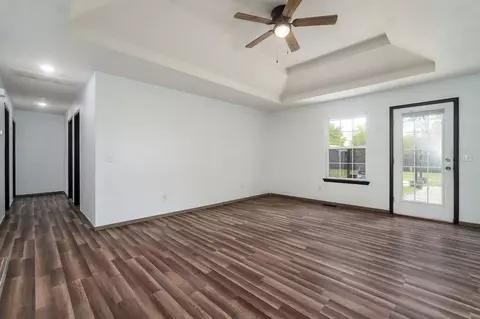 Other - 204 E Chrysler St, Clever, MO 65631 photo 4 of 10