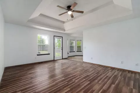 Other - 204 E Chrysler St, Clever, MO 65631 photo 3 of 10