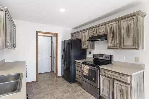 Kitchen - 204 E Chrysler St, Clever, MO 65631 photo 2 of 3