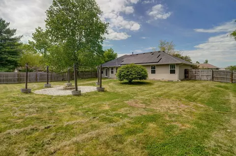 Exterior - 204 E Chrysler St, Clever, MO 65631 photo 9 of 13