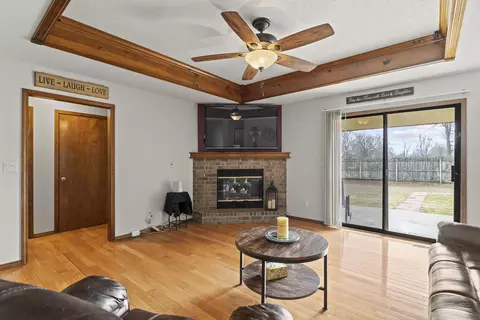 3382 W Countryside Dr, Springfield, MO 65807 photo 5