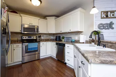 1008 E Fieldstone Dr, Ozark, MO 65721 photo 12