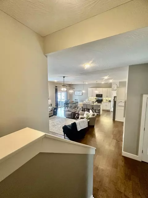 Entry Way - 2737 W Miramar Rd, Ozark, MO 65721 photo 8 of 10