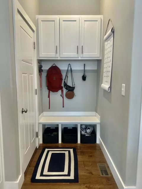 Entry Way - 2737 W Miramar Rd, Ozark, MO 65721 photo 6 of 10
