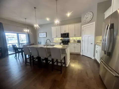 Kitchen - 2737 W Miramar Rd, Ozark, MO 65721 photo 8 of 9