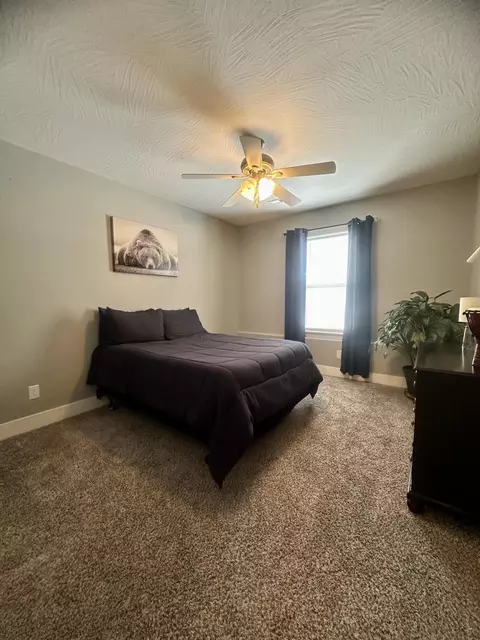 Bedroom - 2737 W Miramar Rd, Ozark, MO 65721 photo 4 of 6