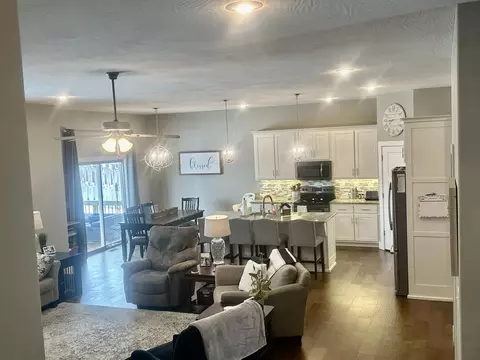 Living - 2737 W Miramar Rd, Ozark, MO 65721 photo 8 of 11