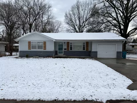 310 E Seminole St, Springfield, MO 65807