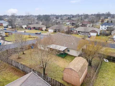 View/Area - 738 E Gallup Hill Rd, Nixa, MO 65714 photo 1 of 3