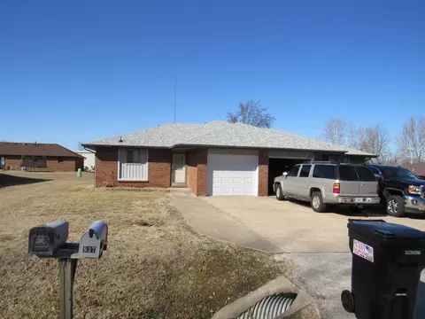 935 N Main Ave, Republic, MO 65738 photo 3