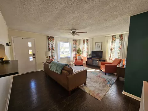 615 Eiserman Ave, Branson, MO 65616 photo 3