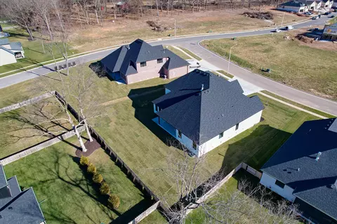 View/Area - 2071 N Riva Ridge Ct, Springfield, MO 65802 photo 2 of 2