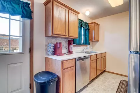 543 Adam Ave, Sparta, MO 65753 photo 8