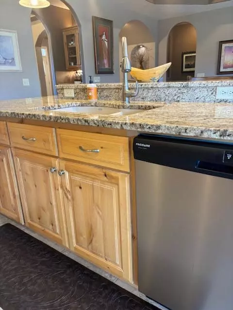 Kitchen - 591 E Katella Cir, Nixa, MO 65714 photo 6 of 6