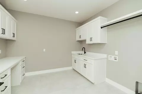 1535 N Meadowood Ave, Springfield, MO 65802 photo 32