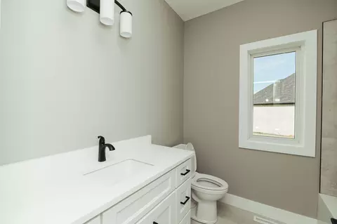 1535 N Meadowood Ave, Springfield, MO 65802 photo 31