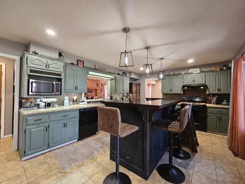 Kitchen - 4151 State Hwy Nn, Ozark, MO 65721 photo 1 of 6