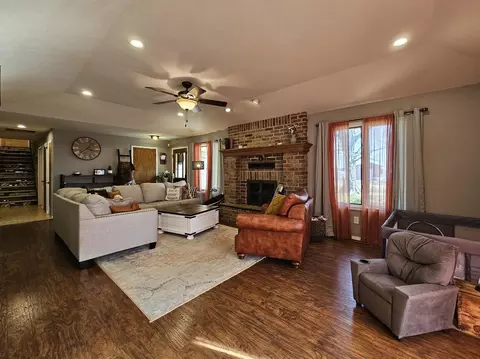 Living - 4151 State Hwy Nn, Ozark, MO 65721 photo 1 of 4