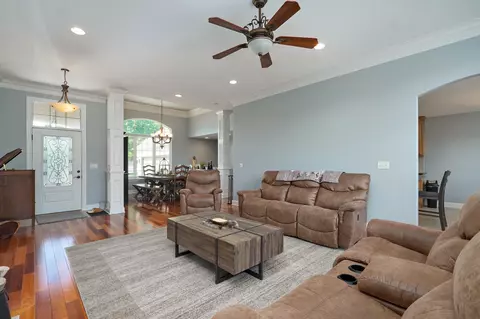 Living - 821 E Donegal Cir, Nixa, MO 65714 photo 5 of 8