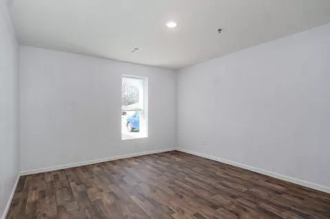 Other - 2420 E Blaine St, Springfield, MO 65803 photo 5 of 7