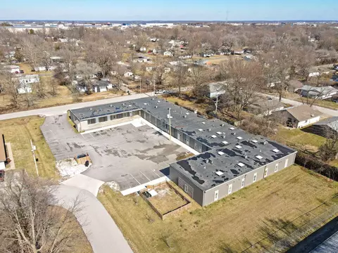 View/Area - 2420 E Blaine St, Springfield, MO 65803 photo 7 of 8