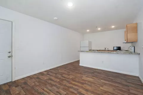 Living - 2420 E Blaine St, Springfield, MO 65803 photo 7 of 12
