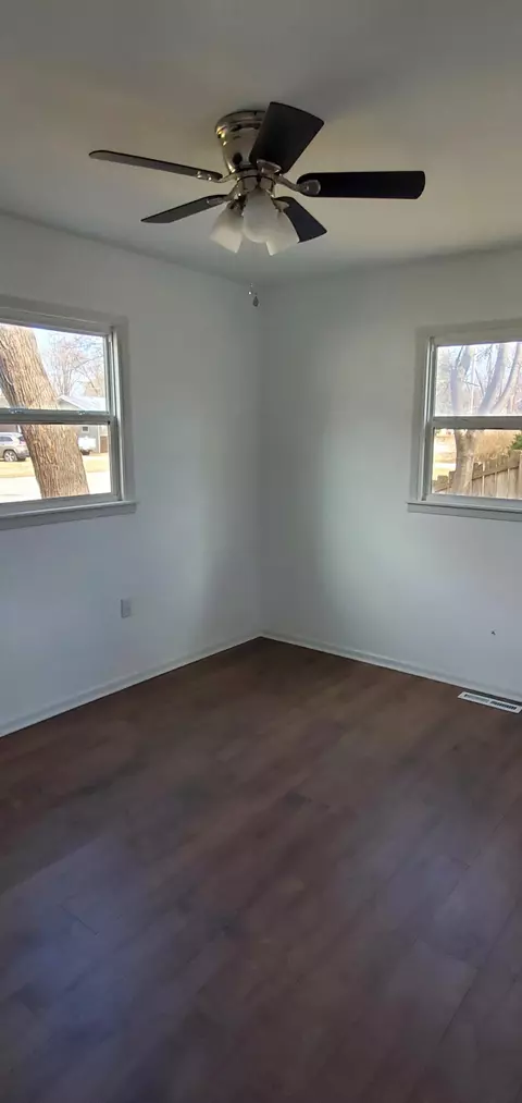 2206 S Jefferson Ave, Springfield, MO 65807 photo 8