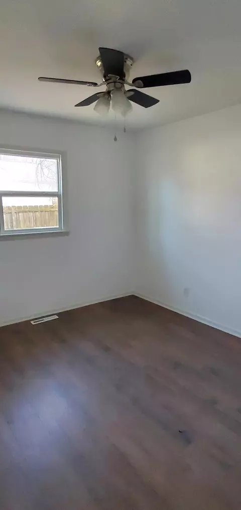 2206 S Jefferson Ave, Springfield, MO 65807 photo 7