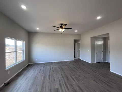2996 N Ohara Ave, Springfield, MO 65803 photo 4