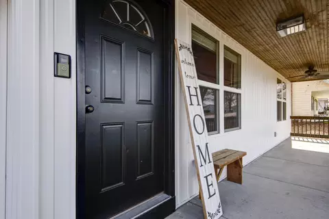 336 N Delaware Ave, Nixa, MO 65714 photo 2