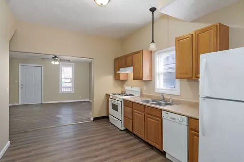 2225 N Ramsey Ave, Springfield, MO 65803 photo 9