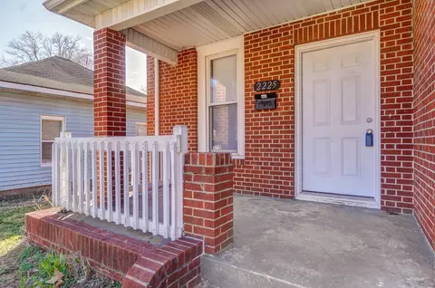 2225 N Ramsey Ave, Springfield, MO 65803 photo 4