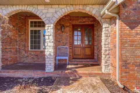 Exterior - 121 Willoughby Rd, Clever, MO 65631 photo 4 of 27