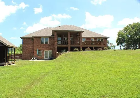 Exterior - 121 Willoughby Rd, Clever, MO 65631 photo 24 of 27