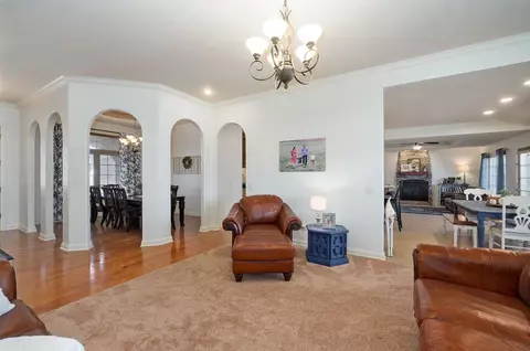 Living - 121 Willoughby Rd, Clever, MO 65631 photo 4 of 8