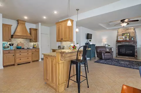 Kitchen - 121 Willoughby Rd, Clever, MO 65631 photo 2 of 6