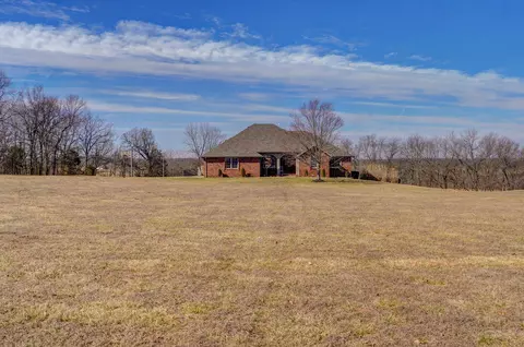 Exterior - 121 Willoughby Rd, Clever, MO 65631 photo 18 of 27