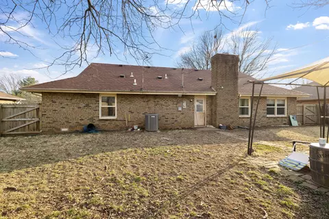 1143 W Wayland St, Springfield, MO 65807 photo 18