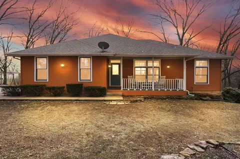 419 Amanda Dr, Clever, MO 65631 photo 1