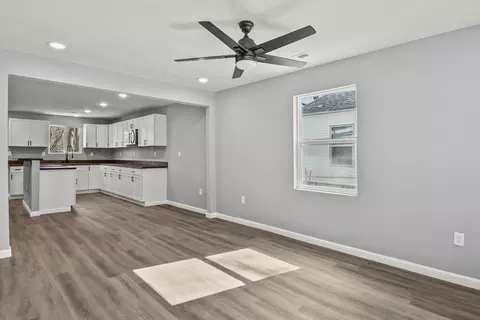 2126 N Pierce Ave, Springfield, MO 65803 photo 7