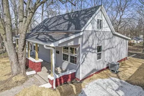 2126 N Pierce Ave, Springfield, MO 65803 photo 4