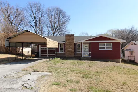 1442 S Overbrook Ave, Springfield, MO 65807