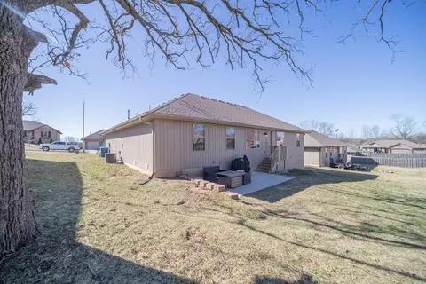 965 E Lakota Dr, Nixa, MO 65714 photo 27