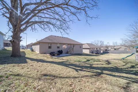 965 E Lakota Dr, Nixa, MO 65714 photo 25