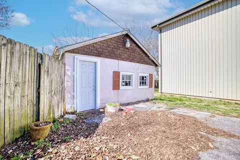 Exterior - 115 N Walnut Ave, Republic, MO 65738 photo 14 of 14