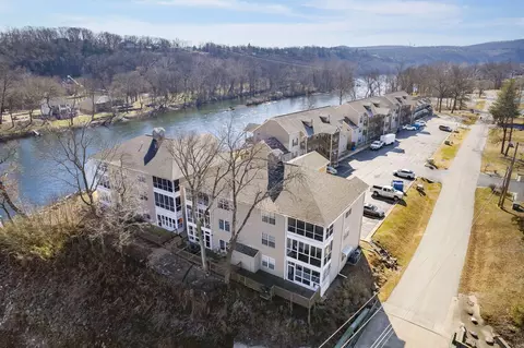 View/Area - 720 Fall Creek Dr #6, Branson, MO 65616 photo 6 of 25