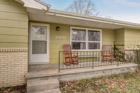 Exterior - 300 Bray Dr, Willard, MO 65781 photo 5 of 14