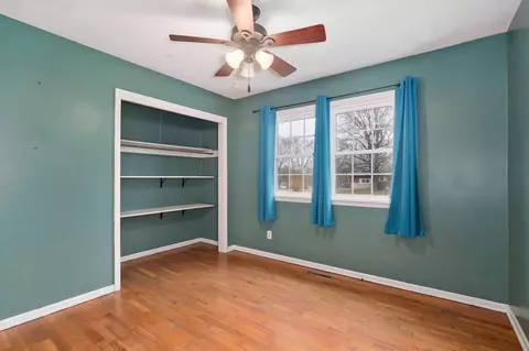 Bedroom - 300 Bray Dr, Willard, MO 65781 photo 4 of 5